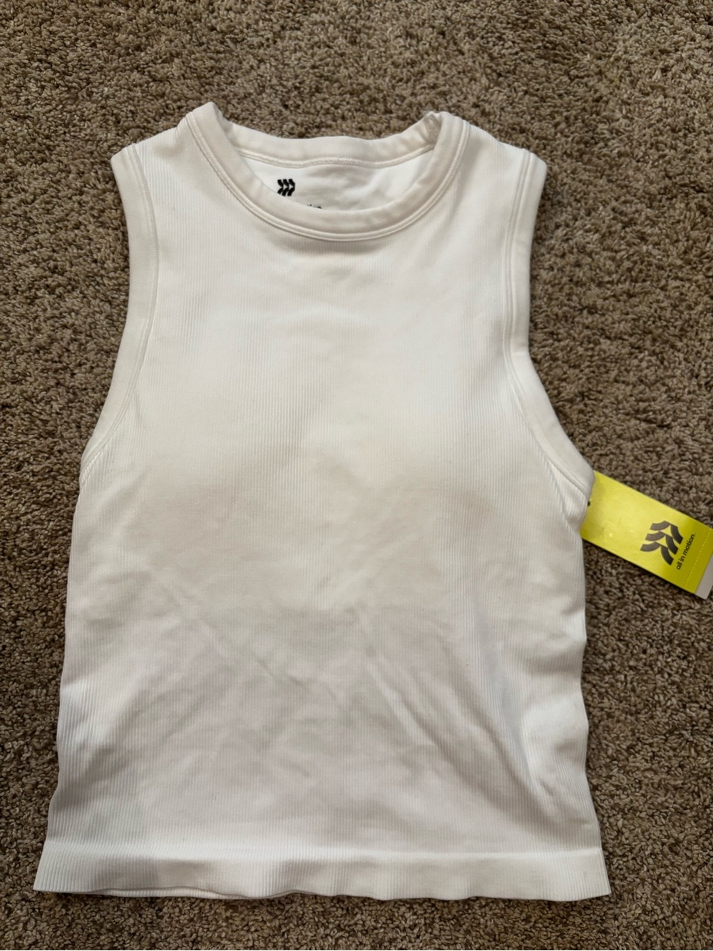 NWT! All in motion seamless support tank. Small.